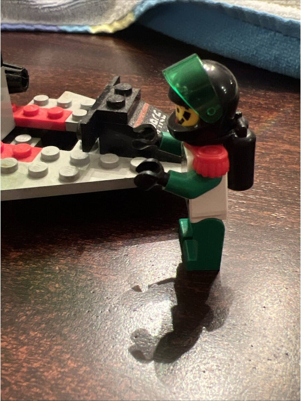Vintage 1991 LEGO Blacktron ll Solar Scout 1463 Complete mini figure space polic - Picture 7 of 9